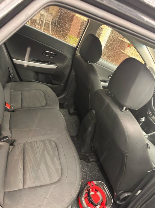Kia Ceed (cee'd) Sportswagon 1,4 CVVT, fotografija 4