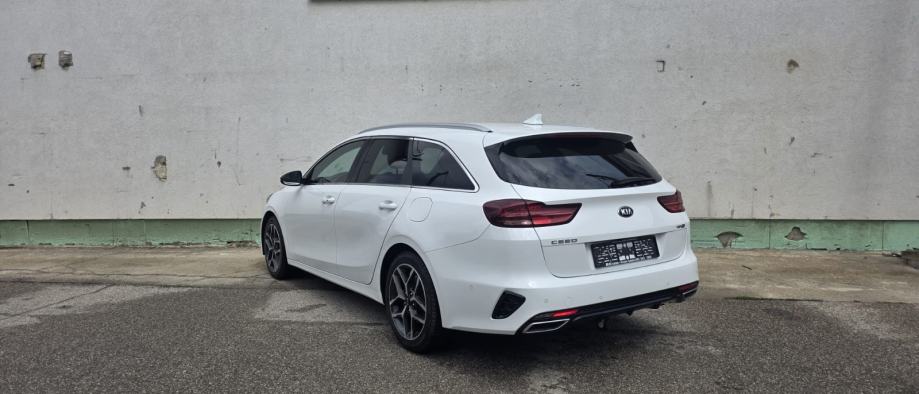 Kia Ceed (cee'd) Sportswagon 1,6 automatik, pogled izvana - slika 2