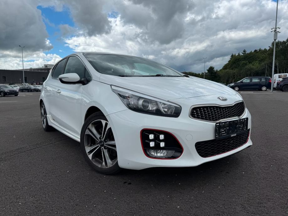 Kia Ceed (cee'd) Sportswagon 1,6 CRDi automatik, fotografija 18