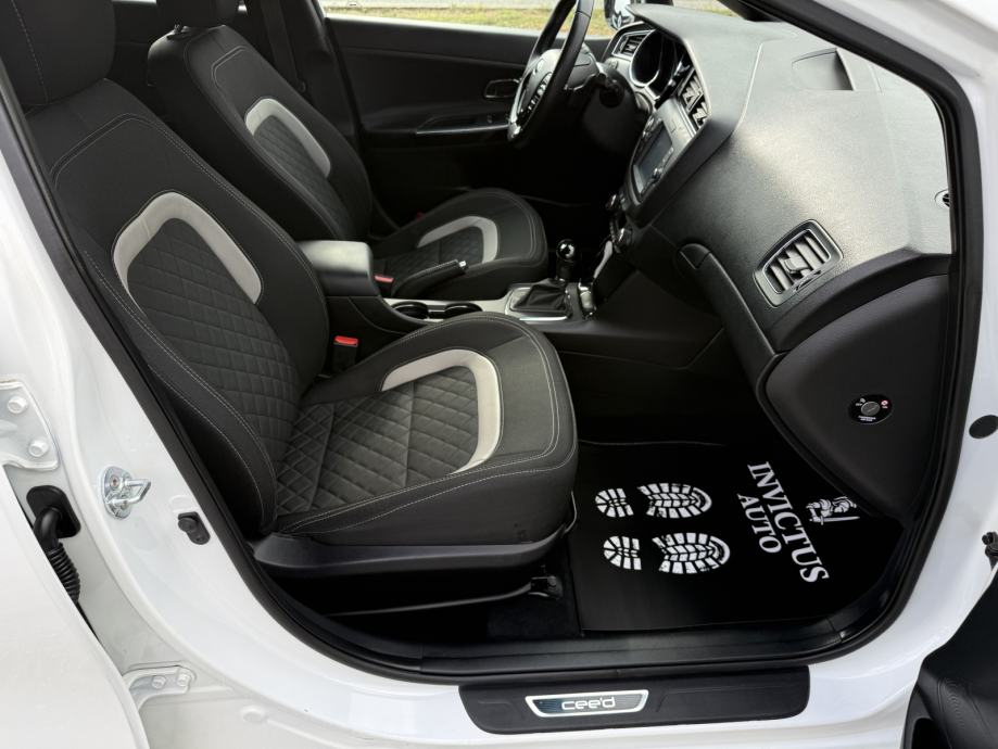 KIA CEED Sportswagon 1.6 CRDi 2017. Godina **GT - LINE** - KAM, ALU.., fotografija 12