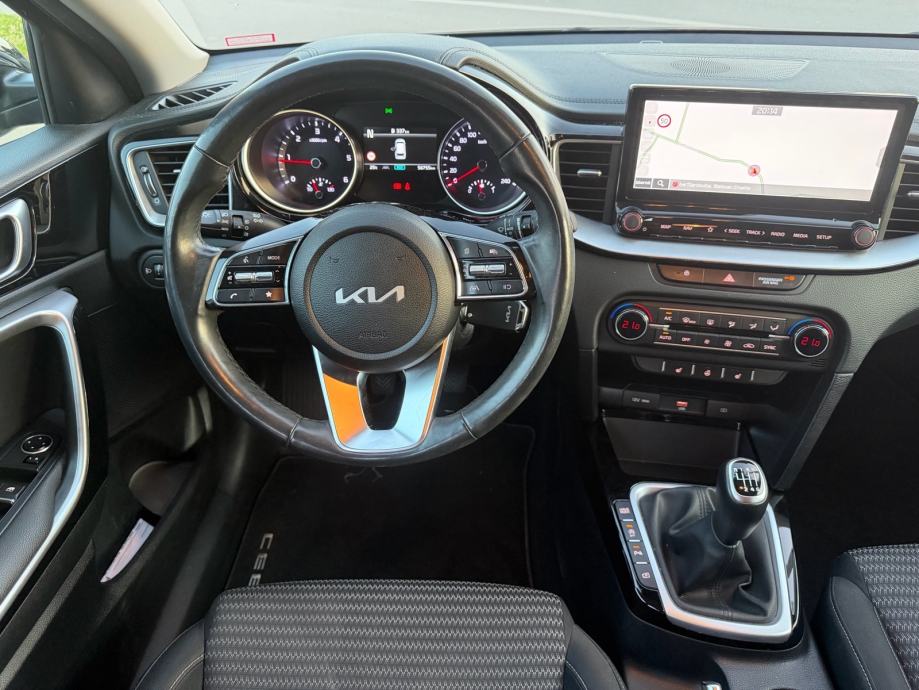 Kia Ceed (cee'd) Sportswagon 1.6 CRDI, fotografija 10