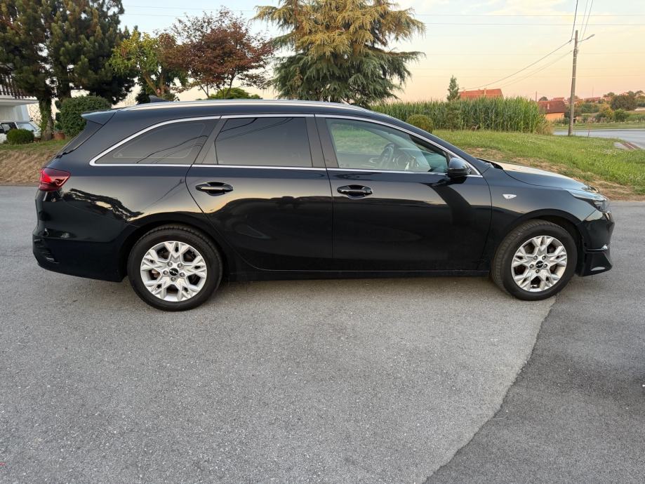 Kia Ceed (cee'd) Sportswagon 1.6 CRDI, fotografija 8