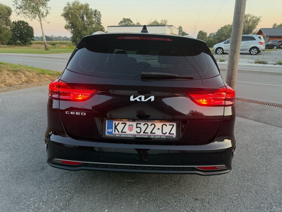 Kia Ceed (cee'd) Sportswagon 1.6 CRDI, fotografija 4
