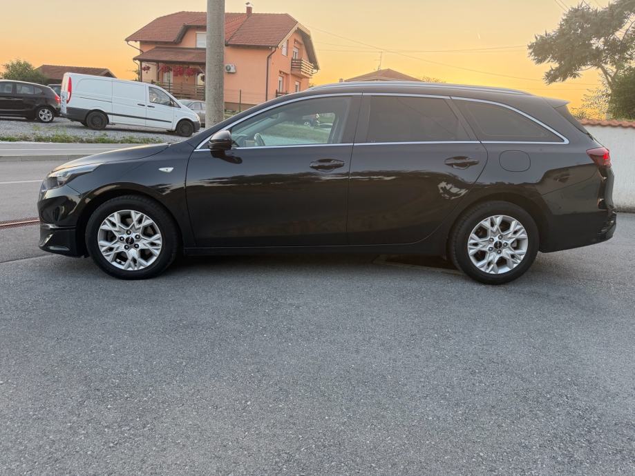 Kia Ceed (cee'd) Sportswagon 1.6 CRDI, fotografija 18