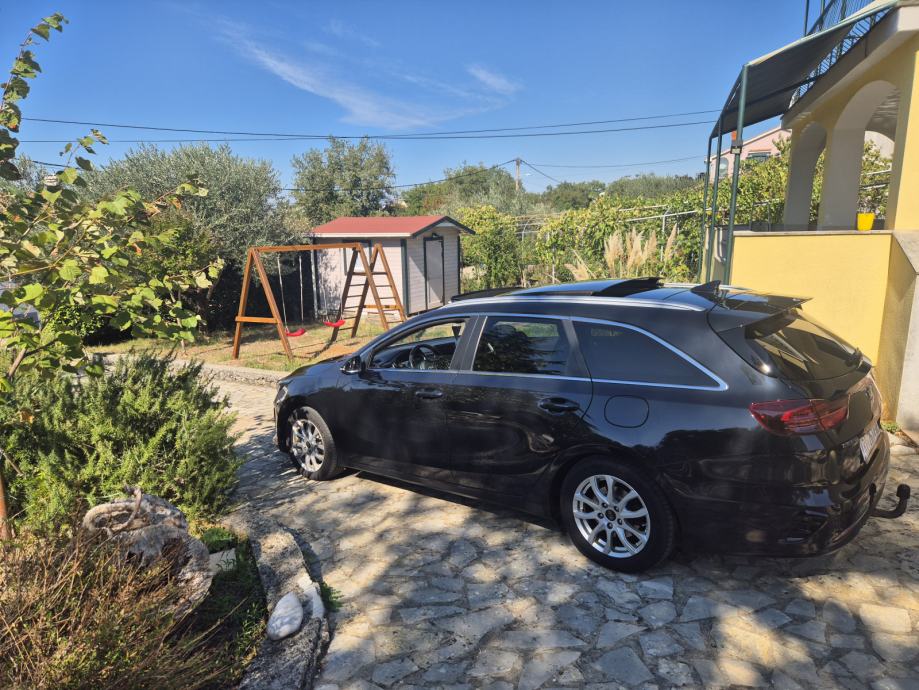 Kia Ceed (cee'd) Sportswagon 1,6 CRDi, fotografija 6