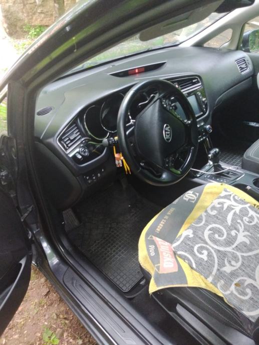Kia Ceed (cee'd) Sportswagon 1,6 CRDi, fotografija 14
