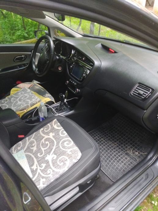 Kia Ceed (cee'd) Sportswagon 1,6 CRDi, fotografija 10