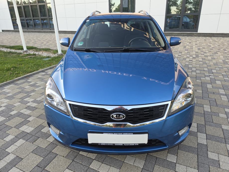 Kia Ceed Sportswagon 1,6 CRDi **PLATINUM**DIG.KLIMA**ALU**REG 1 GOD**, fotografija 16