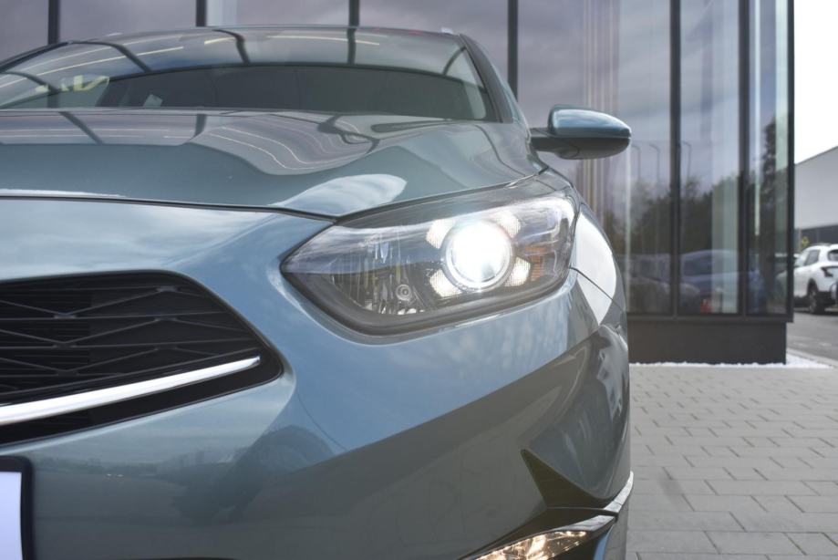 KIA ceed sw 1.5 T-GDI CHAMPION DCT, NAVIGACIJA, JAMSTVO, fotografija 13