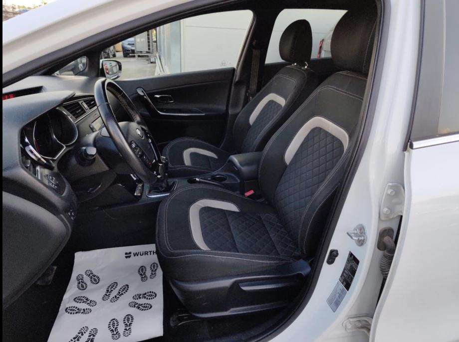 KIA ceed 1.6 CRDI GT-LINE, fotografija 6