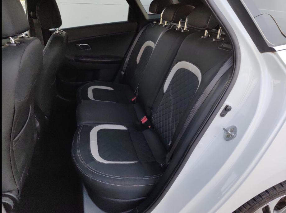 KIA ceed 1.6 CRDI GT-LINE, fotografija 7