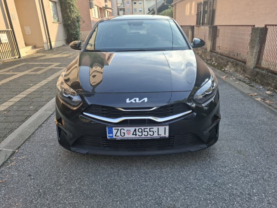 Kia Ceed T-GDI 100KS, 2024.g., NIJE UVOZ! REG 1 G., GARANCIJA!, fotografija 5