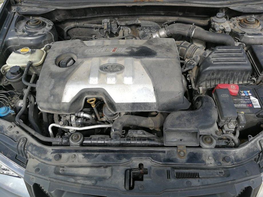 Kia Cerato 1,5 CRDi LX, fotografija 4