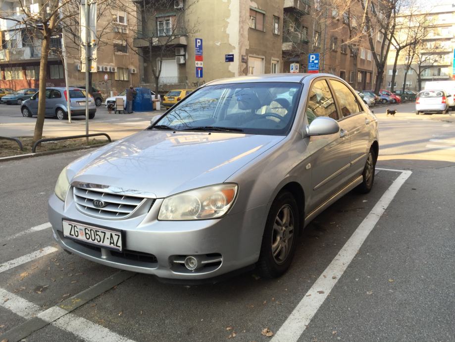 Kia cerato crdi