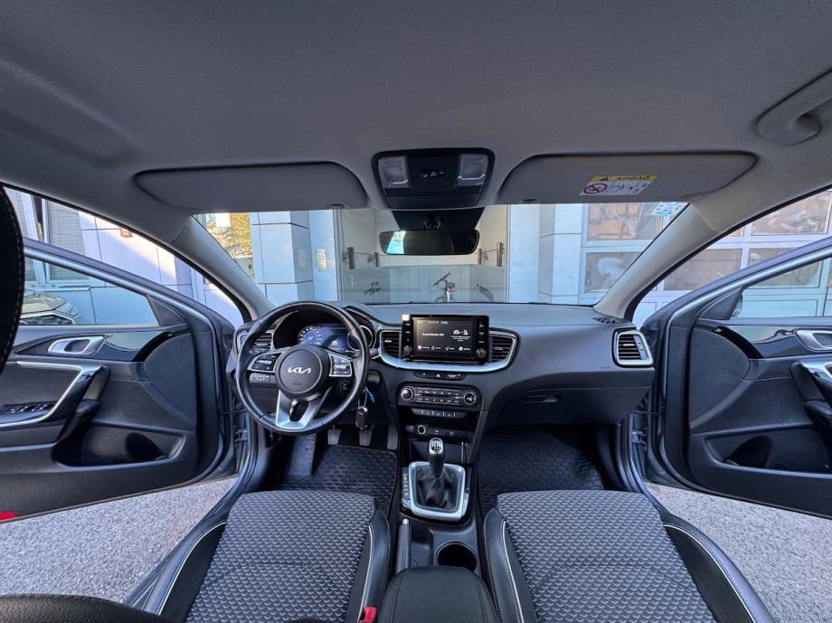 Kia New Ceed 1.5 TGDi, fotografija 10