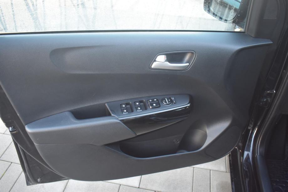 KIA Picanto 1.0 FUN, STRAŽNJA KAMERA, MALO KM, JAMSTVO, fotografija 19