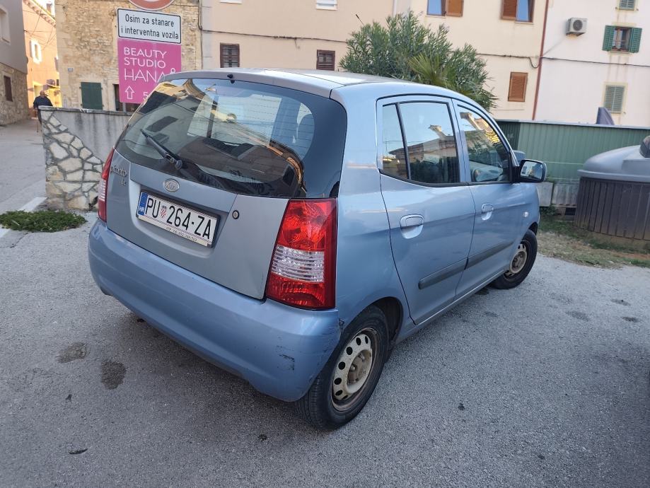 Kia Picanto 1,0, fotografija 6
