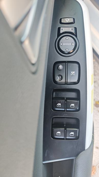 Kia Picanto xline 1.0 tgdi ,74kw, fotografija 19