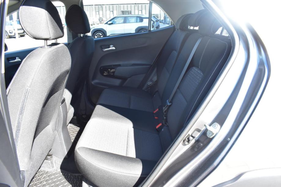 KIA Picanto 1.2 X LINE, STRAŽNJA KAMERA, MULTIFUNKCIJSKI UPRAVLJAČ, TE, fotografija 16