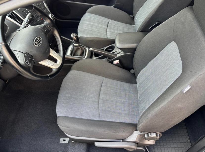 Kia Pro Ceed 1.4 benzin, kupljena u HR., samo 136ooo kilometara!, fotografija 12