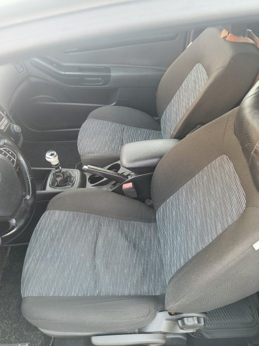 Kia Pro ceed 1,4 LX, fotografija 6