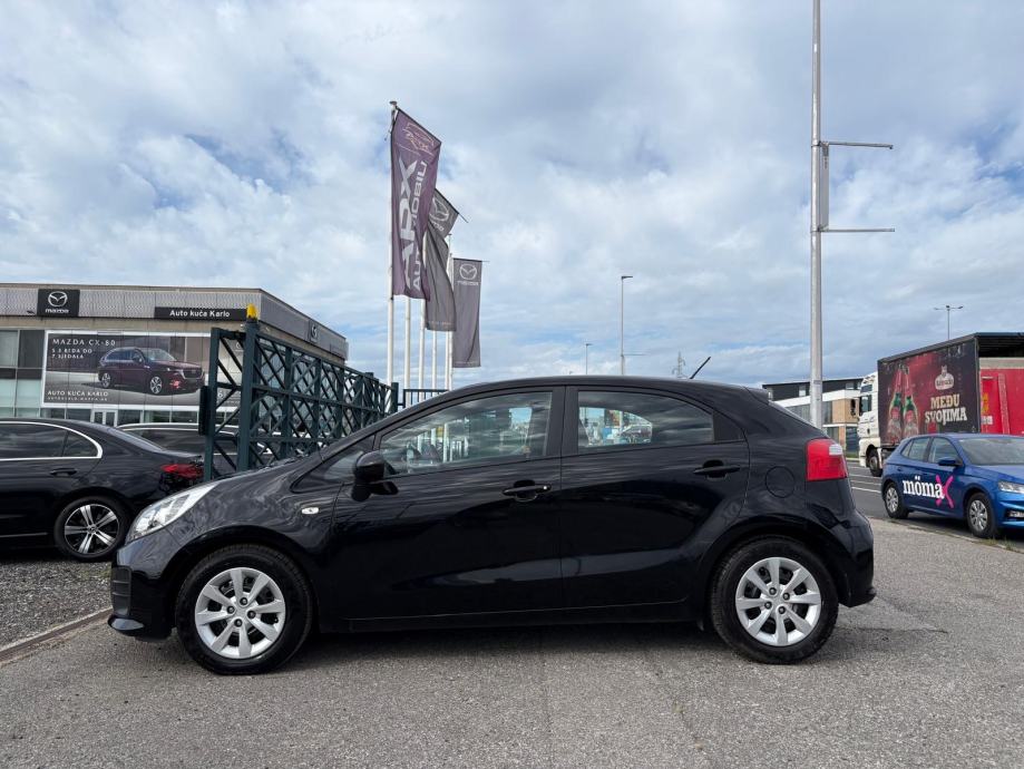Kia Rio 1.1 CRDI °KLIMA°BLUETOOTH°MULTIFUNKCIJSKI VOLAN°, fotografija 7