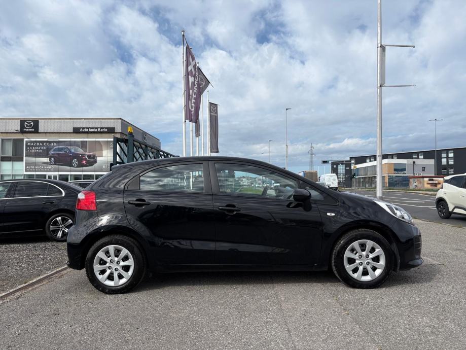 Kia Rio 1.1 CRDI °KLIMA°BLUETOOTH°MULTIFUNKCIJSKI VOLAN°, fotografija 8