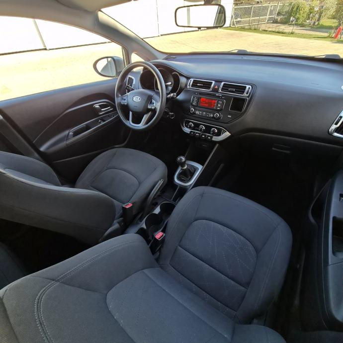 Kia Rio 1,2 benzinac ● 59.ooo km ● 1. vlasnik ● HR auto, fotografija 8