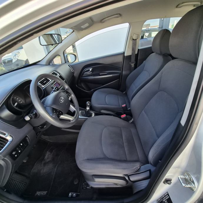 Kia Rio 1,2 benzinac ● 59.ooo km ● 1. vlasnik ● HR auto, fotografija 12