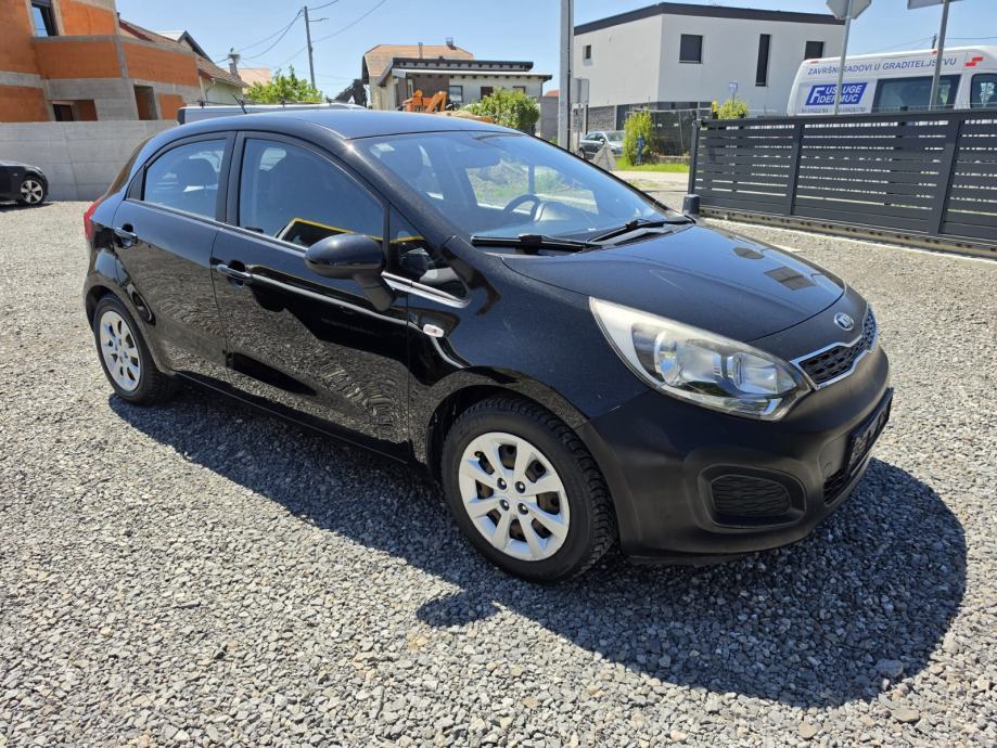 Kia Rio 1,2 EX, fotografija 3