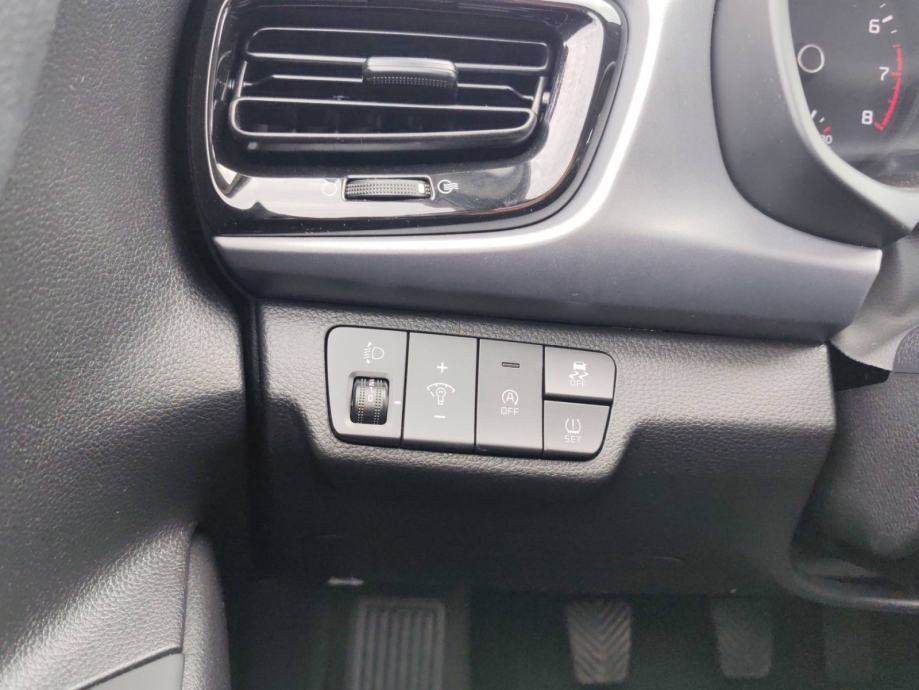 KIA RIO 1.2 LX 85 KS URBAN *VOZILO S JAMSTVOM*, fotografija 19