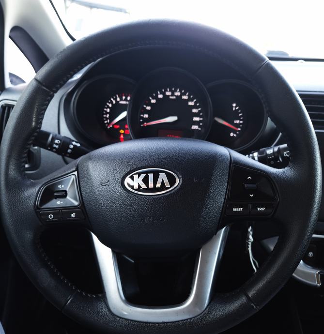 Kia Rio 1,25 benzinac****HR.AUTO****SERVISNA KNJIGA***REG.7/2027., fotografija 19