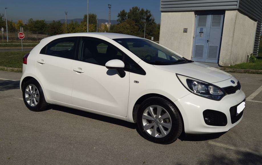 Kia Rio 1,25 benzinac****HR.AUTO****SERVISNA KNJIGA***REG.7/2027., fotografija 11