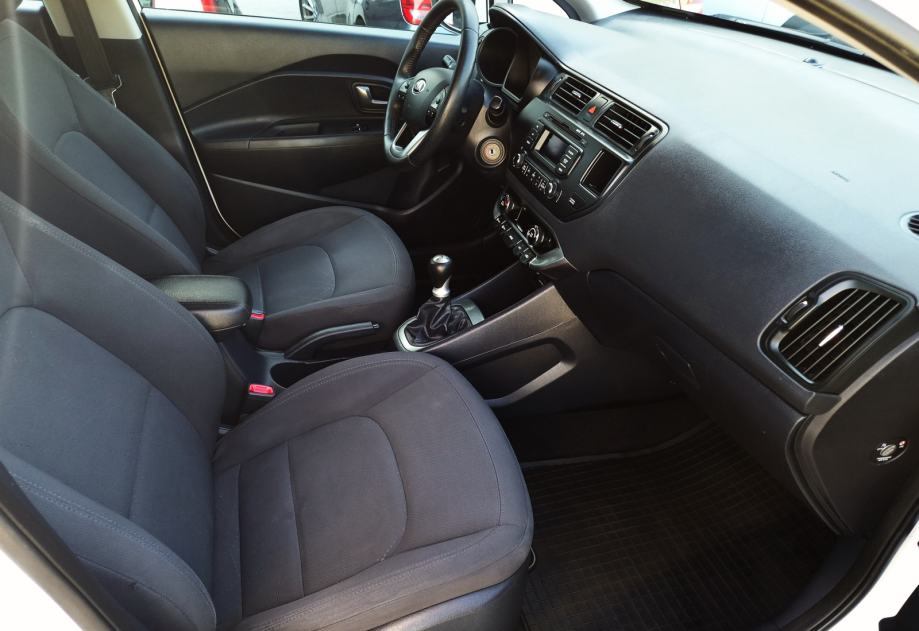 Kia Rio 1,25 benzinac****HR.AUTO****SERVISNA KNJIGA***REG.7/2027., fotografija 14