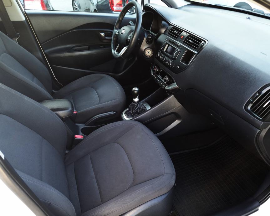 Kia Rio 1,25 benzinac****HR.AUTO****SERVISNA KNJIGA***REG.7/2027., fotografija 13
