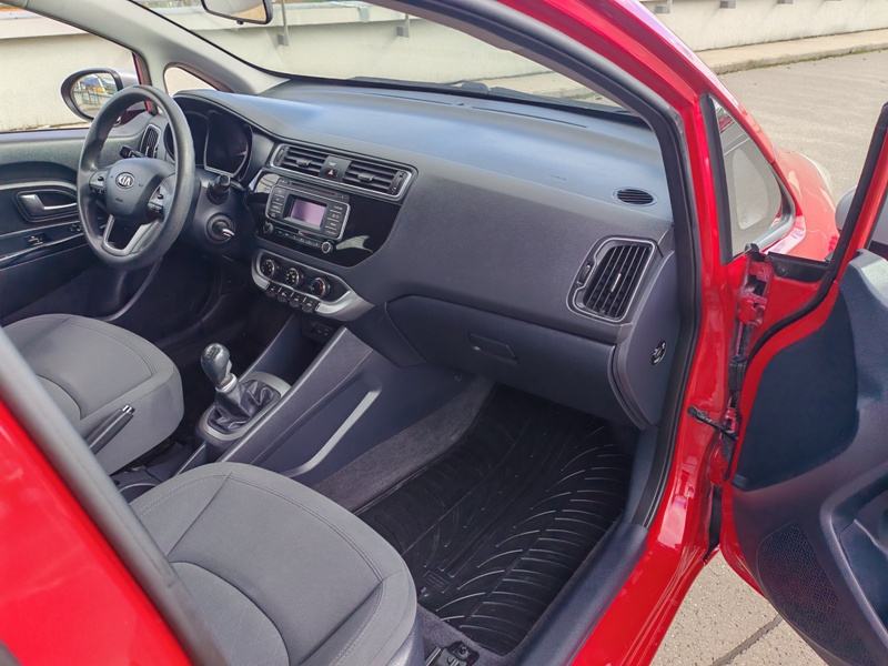 Kia Rio 1,4 CRDi, vlasnik, 6 brzina, kupljena u HR, fotografija 17