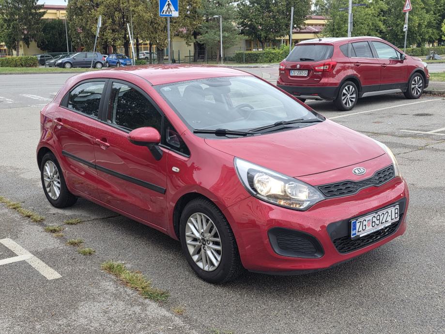 Kia Rio 1,4 EX *Odličan*145tkm*, fotografija 2