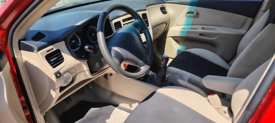 Kia Rio 1,4 i EX, fotografija 7