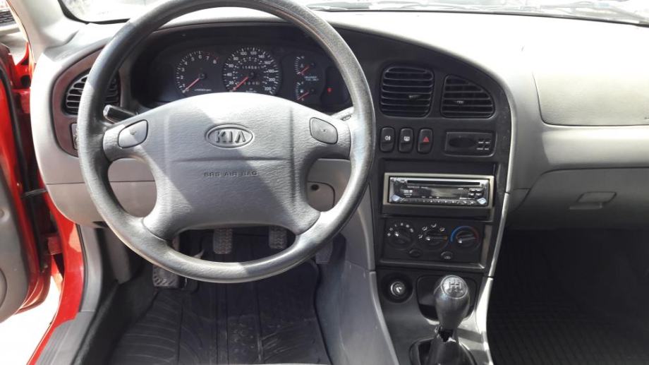 Kia shuma салон