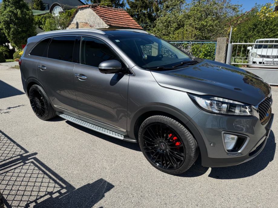 Kia Sorento 2.2 CRDi automatik REGAN 8/2027, fotografija 3