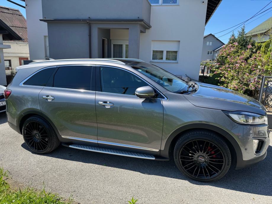 Kia Sorento 2.2 CRDi automatik REGAN 8/2027, fotografija 7