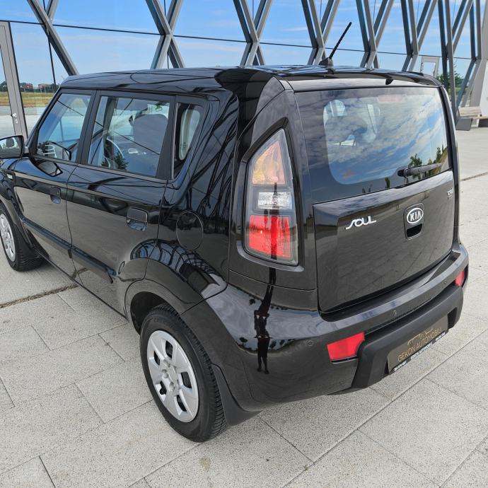 Kia Soul 1,6 CRDi URBAN 2010, fotografija 6