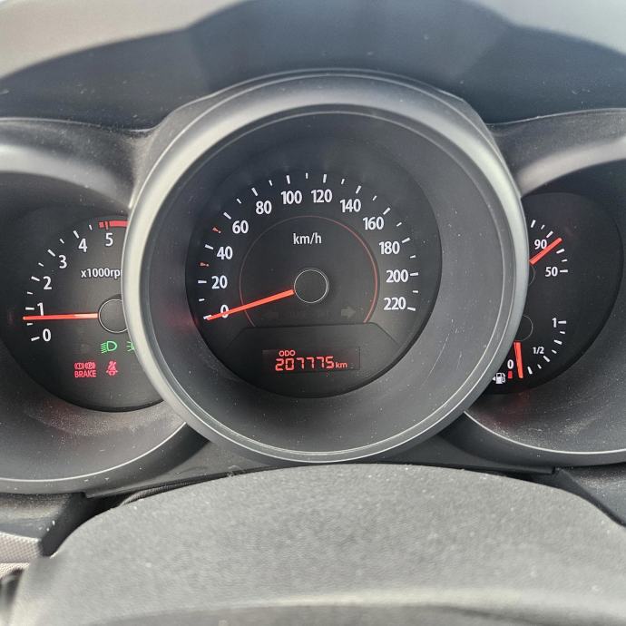 Kia Soul 1,6 CRDi URBAN 2010, fotografija 17