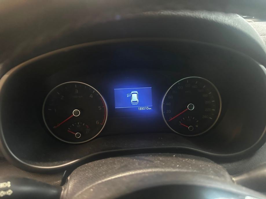 Kia Sportage 1,6 CRDI 136KS automatik/NAVI/LED/, fotografija 9