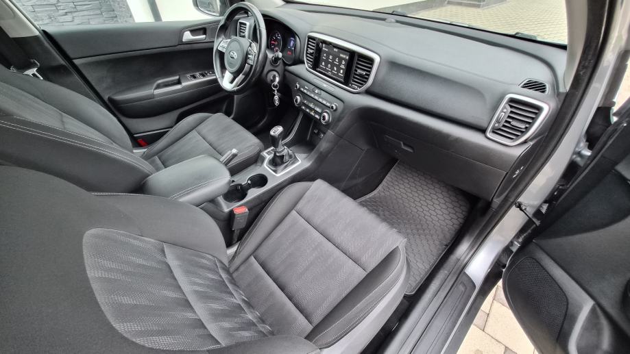 Kia Sportage 1,6 benz. - 1.VLASNIK - NIJE UVOZ - 61 000 KM -, fotografija 14