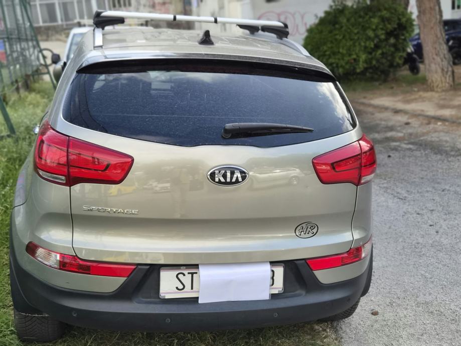 KIA SPORTAGE 1.6 BENZIN – URBAN – 2015. – PRVI VLASNIK - REG. 01/2027, fotografija 5