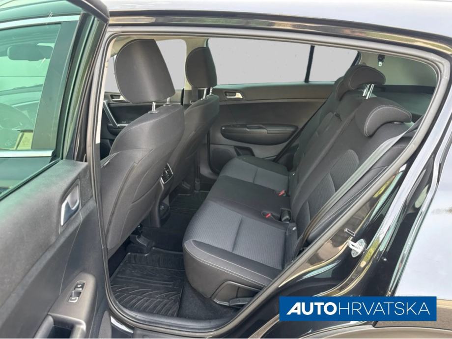 KIA SPORTAGE 1.6 CRDI, 19.000,00 €, fotografija 11