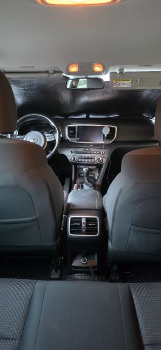 Kia Sportage 1,6 CRDi Black Design, 2021, fotografija 10
