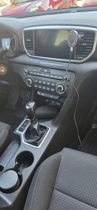 Kia Sportage 1,6 CRDi Black Design, 2021, fotografija 16