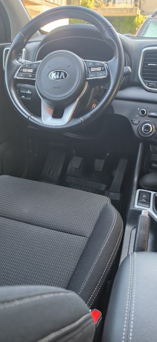 Kia Sportage 1,6 CRDi Black Design, 2021, fotografija 15